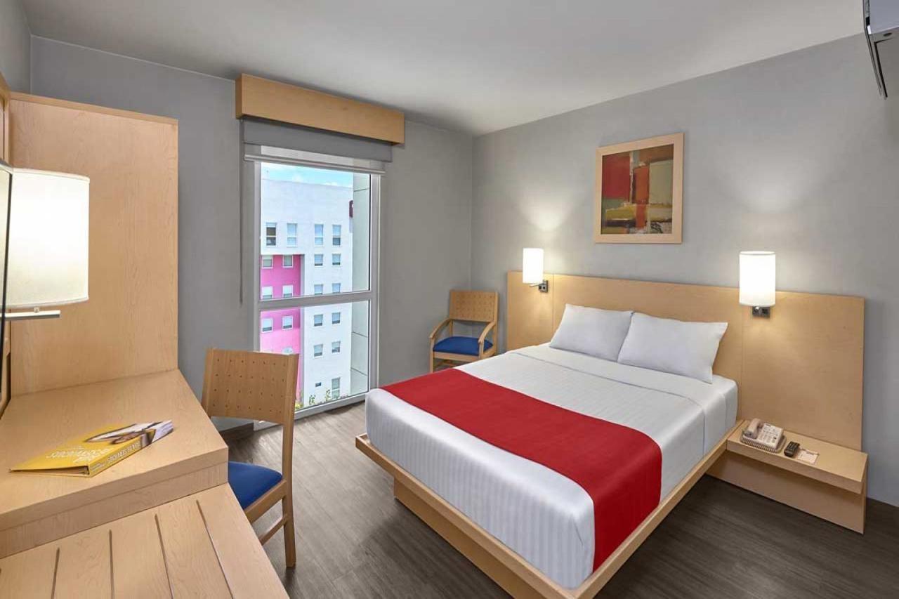 ซิตี้ เอ็กซ์เพรส สวีท สนามบินซีเลา Aparthotel ซิเลา ภายนอก รูปภาพ