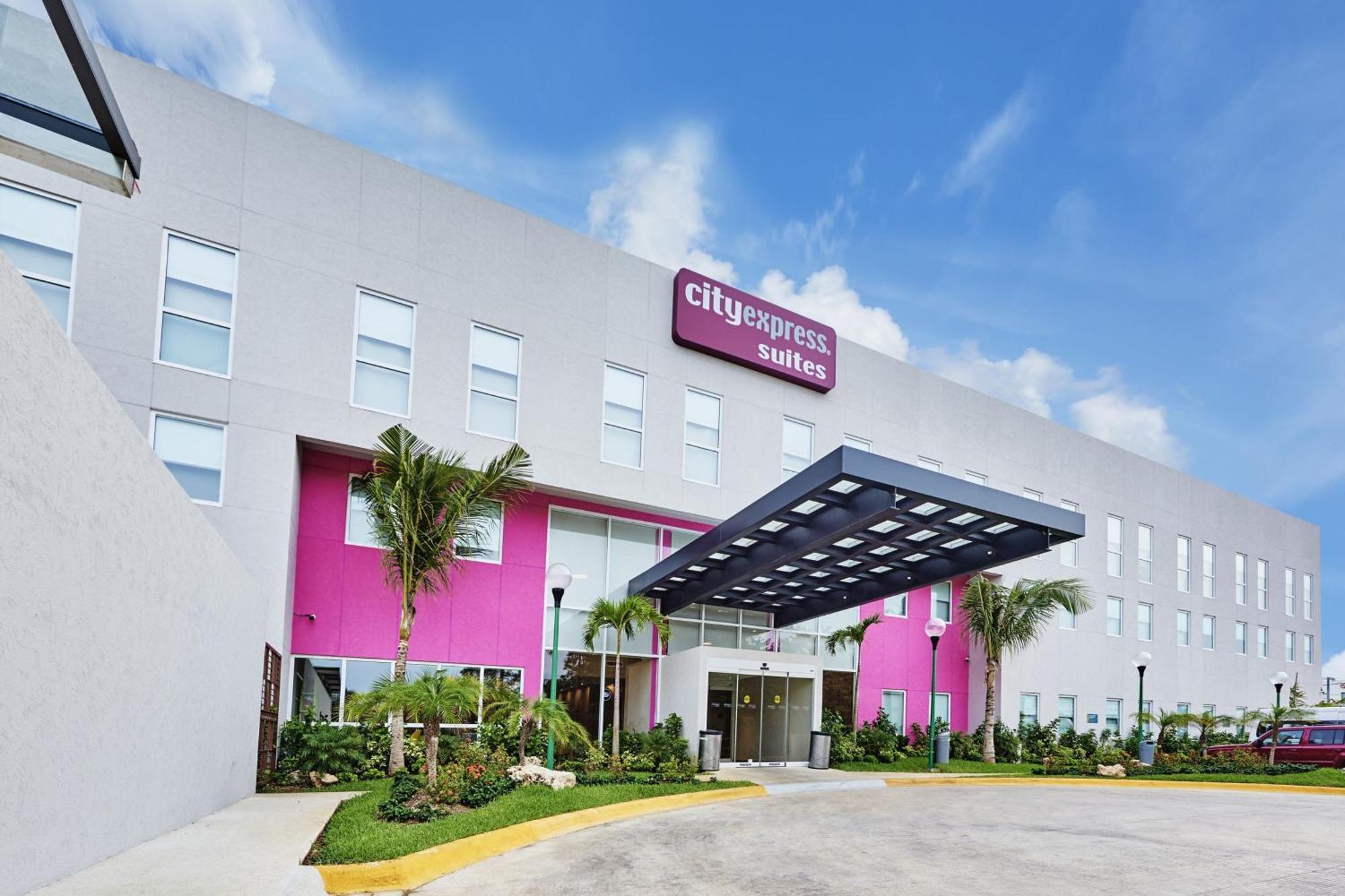 ซิตี้ เอ็กซ์เพรส สวีท สนามบินซีเลา Aparthotel ซิเลา ภายนอก รูปภาพ